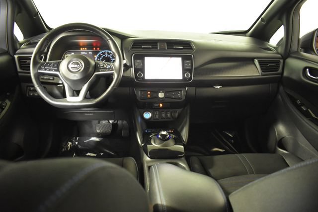 Used 2024 Nissan Leaf SV Plus FWD image 27