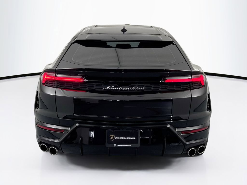 Used 2025 Lamborghini Urus Performante AWD/4WD image 6