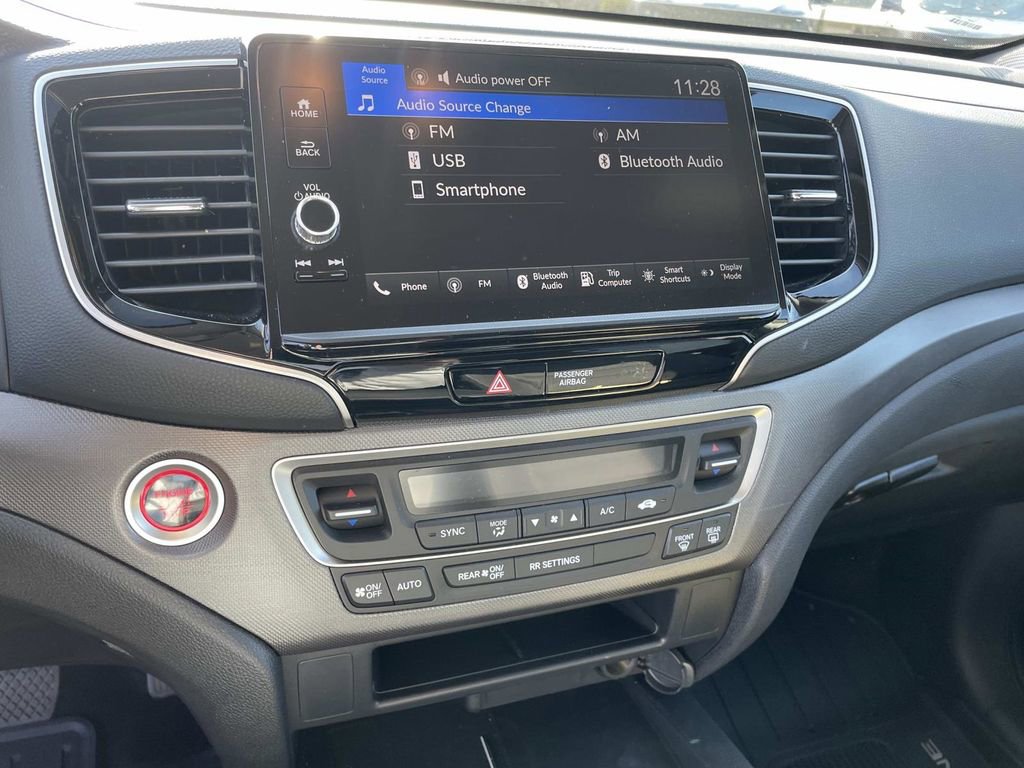 Used 2025 Honda Ridgeline Sport+ image 18