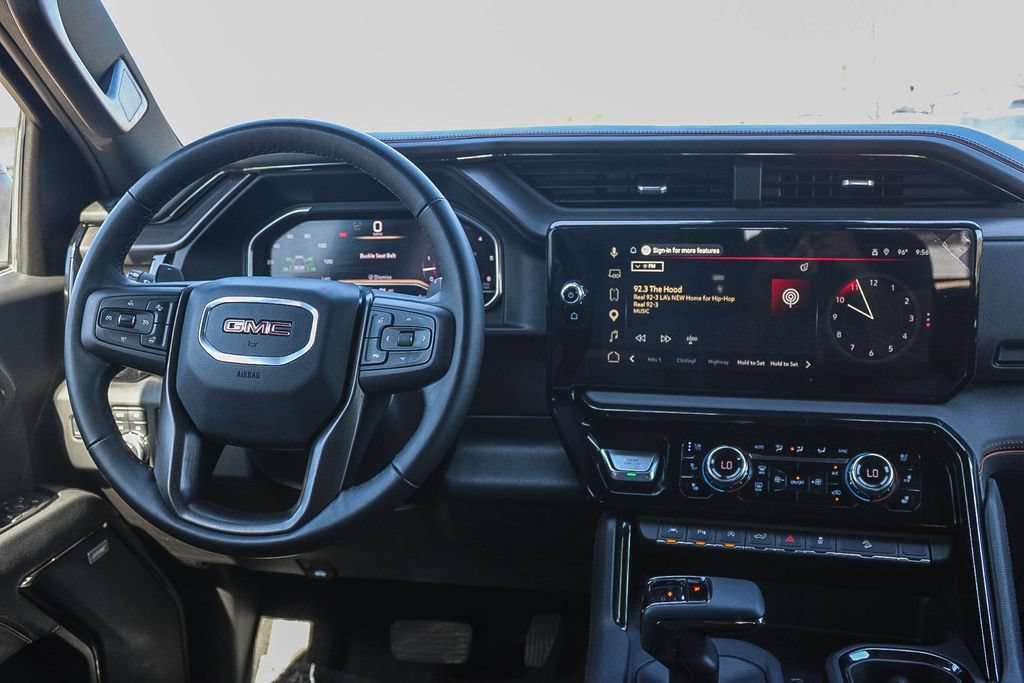 Used 2025 GMC Sierra 1500 AT4 AWD/4WD image 14