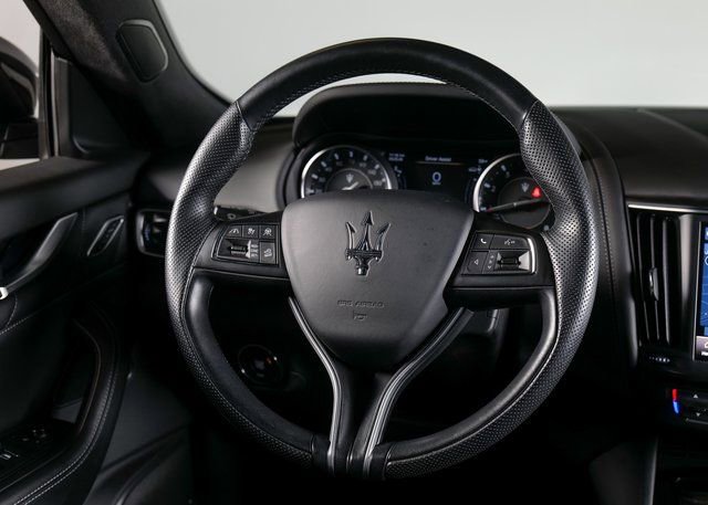 Used 2022 Maserati Levante Modena image 12