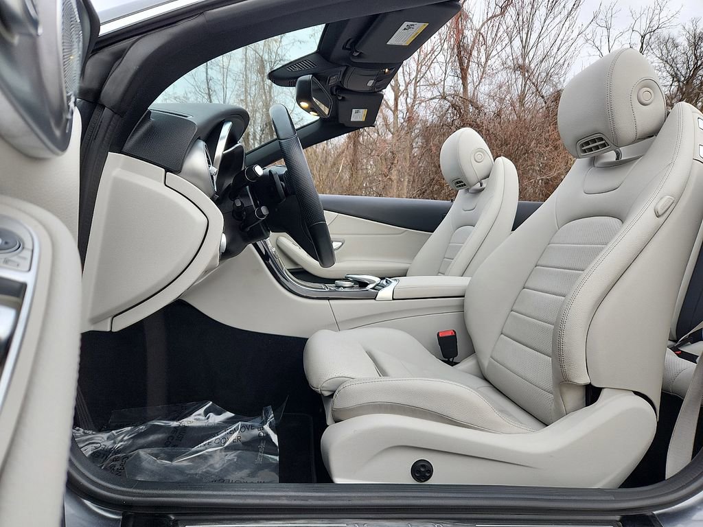 Used 2017 Mercedes-Benz C 300 4MATIC Cabriolet image 12