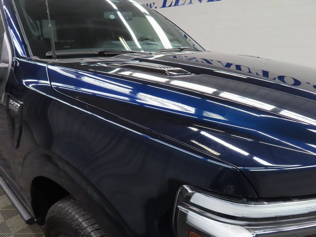 Used 2025 Ford F150 Platinum w/ FX4 Off-Road Package AWD/4WD image 31