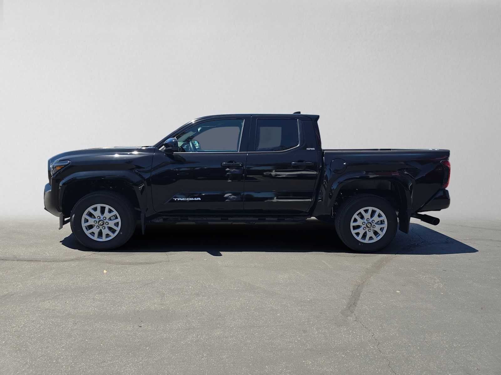 New 2026 Toyota Tacoma SR5 AWD/4WD image 6
