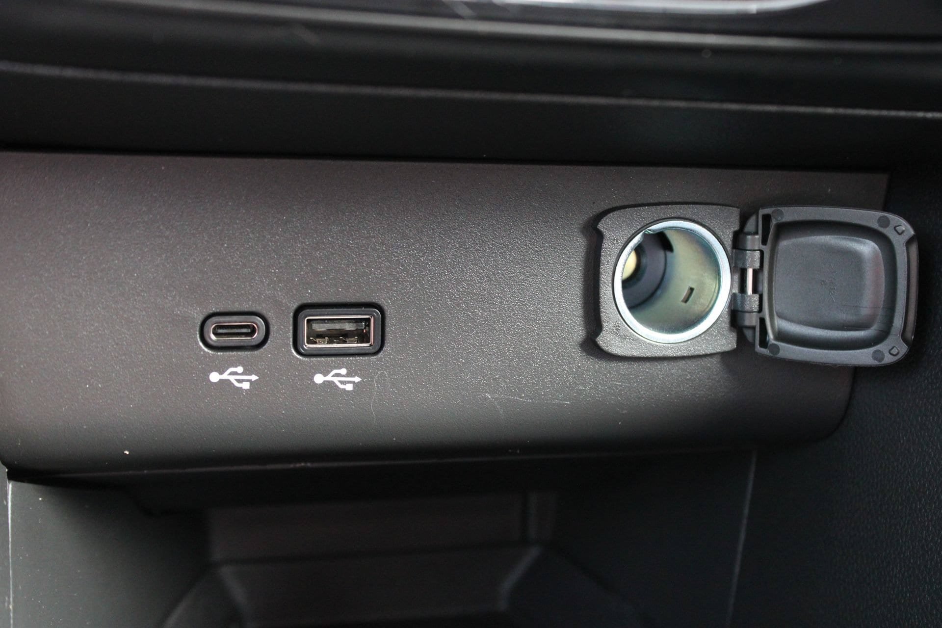 Used 2024 Buick Encore GX Preferred FWD image 41
