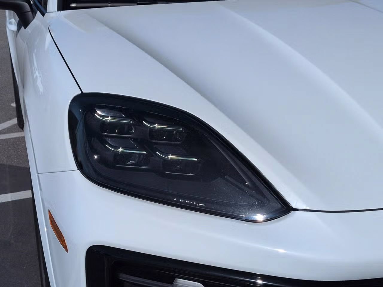 Certified 2026 Porsche Cayenne Coupe AWD/4WD image 13