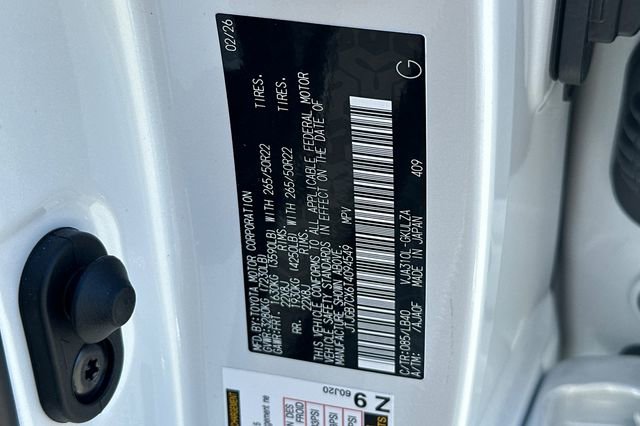 New 2026 Lexus LX 600 4WD w/ Luxury Package image 24