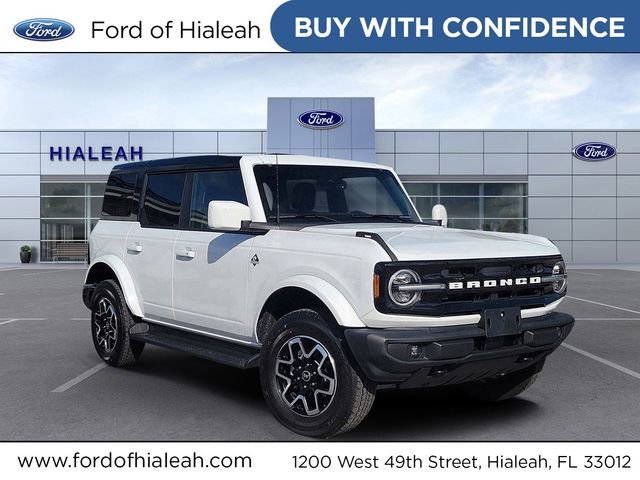 Used 2025 Ford Bronco Outer Banks image 1