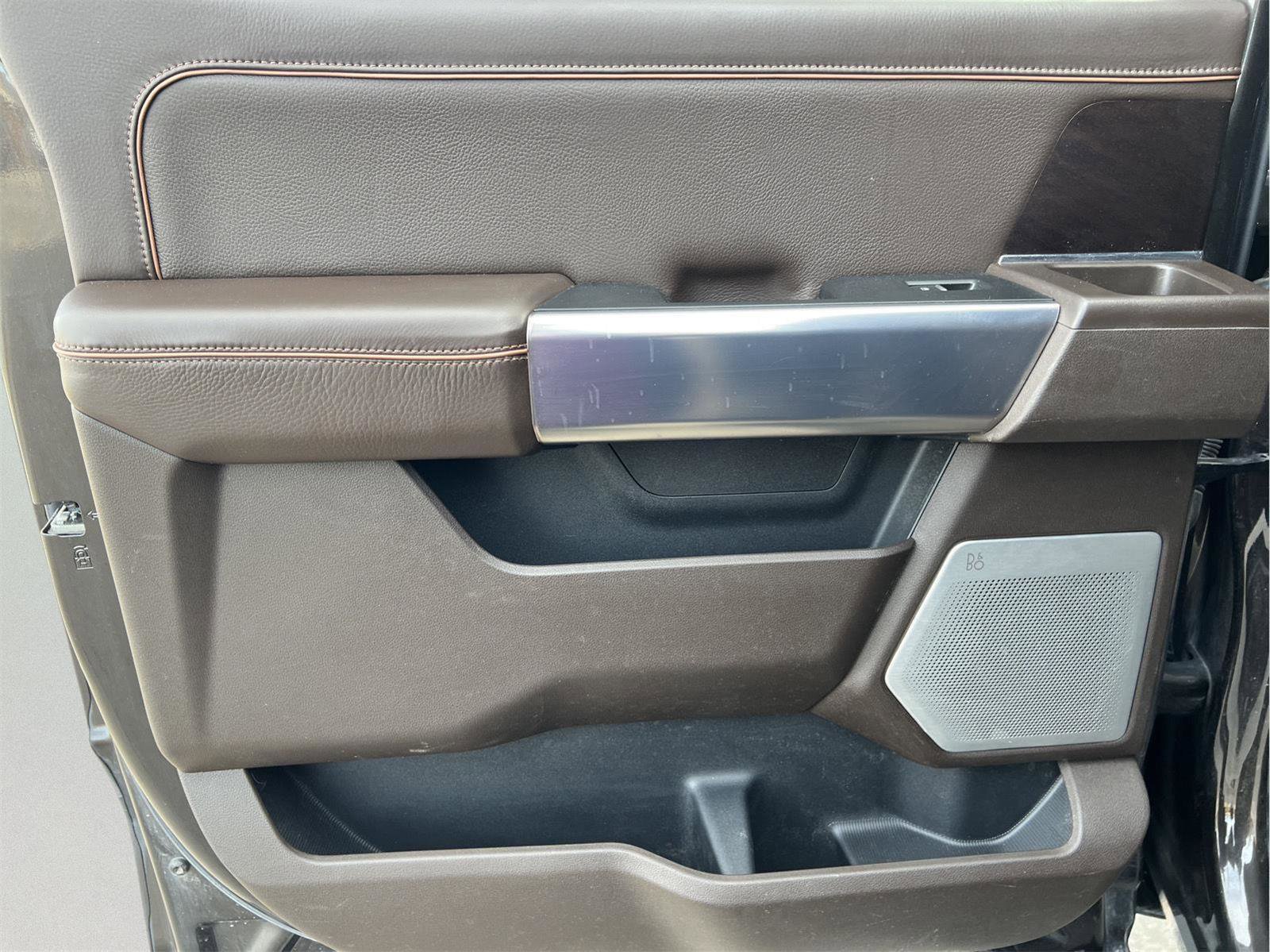 Used 2024 Ford F350 King Ranch w/ Chrome Package image 15