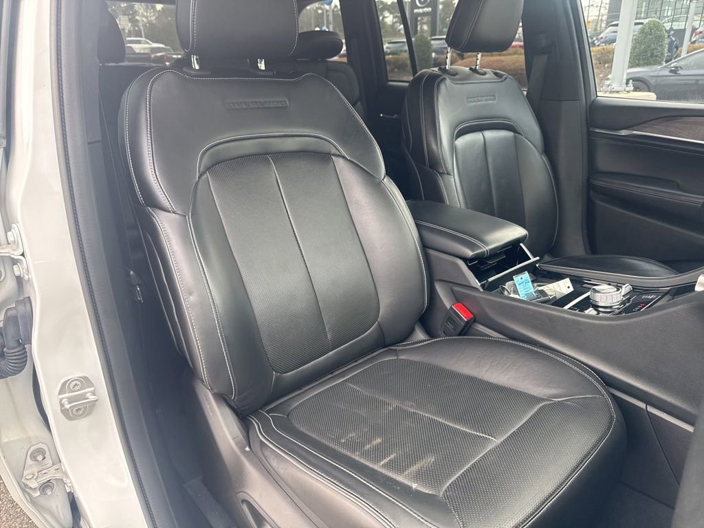 Used 2023 Jeep Grand Cherokee Overland image 6