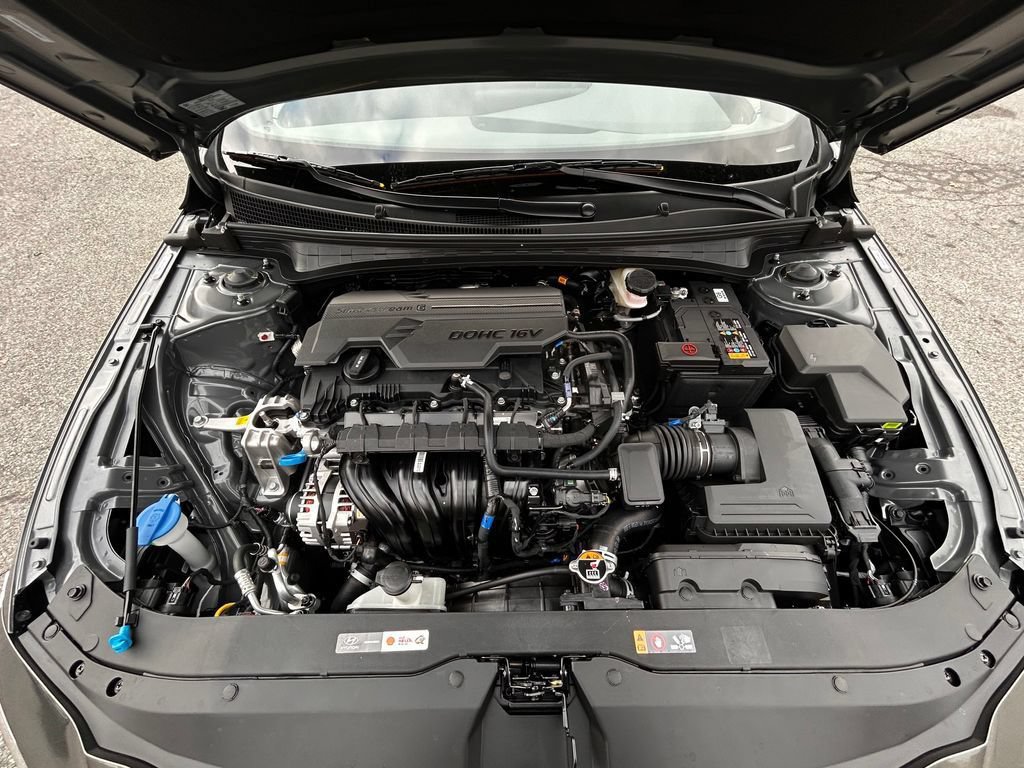Certified 2026 Hyundai Elantra SEL Sport Premium FWD image 13