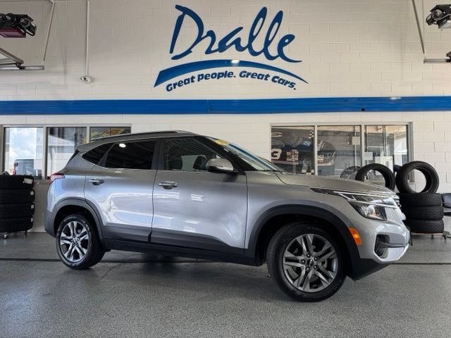 Used 2023 Kia Seltos S FWD image 1