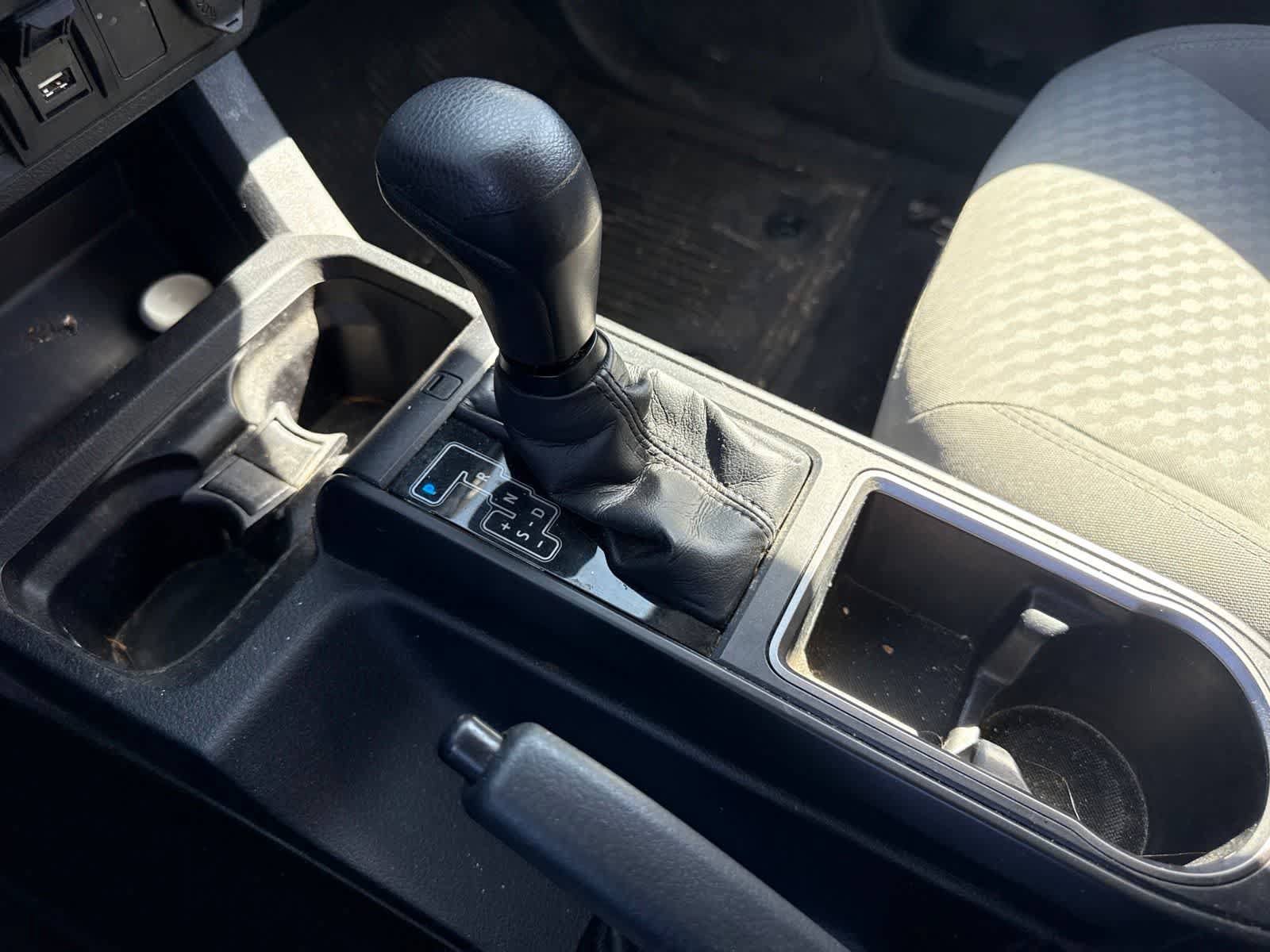 Used 2021 Toyota Tacoma SR w/ SR Convenience Package RWD image 25