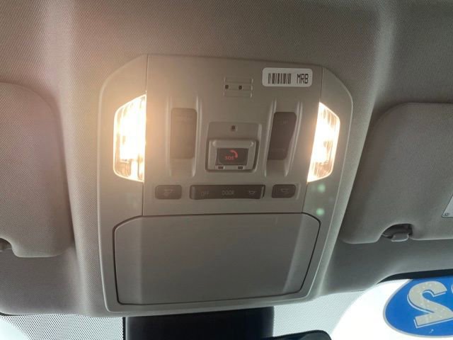 Used 2022 Toyota Highlander XLE image 22