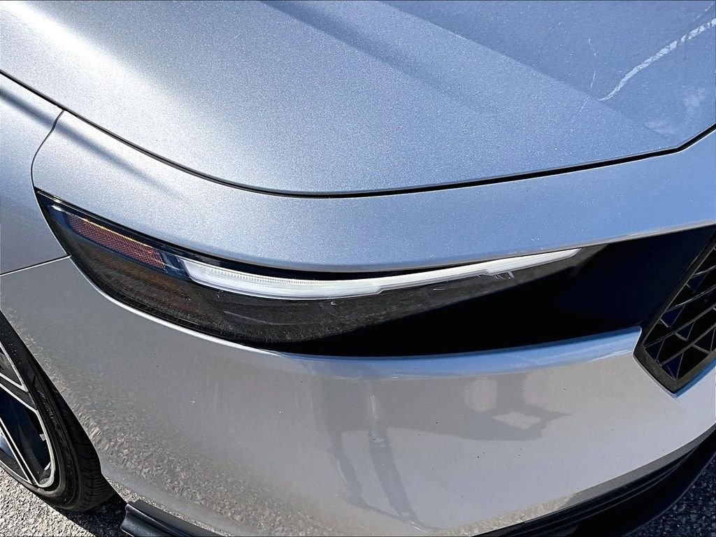 Used 2023 Honda Accord Sport image 31