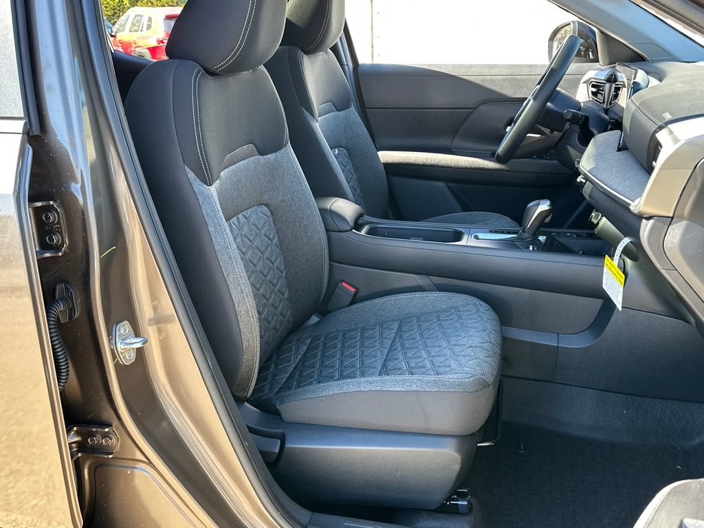 New 2026 Nissan Kicks SV w/ SV Premium Package AWD/4WD image 20