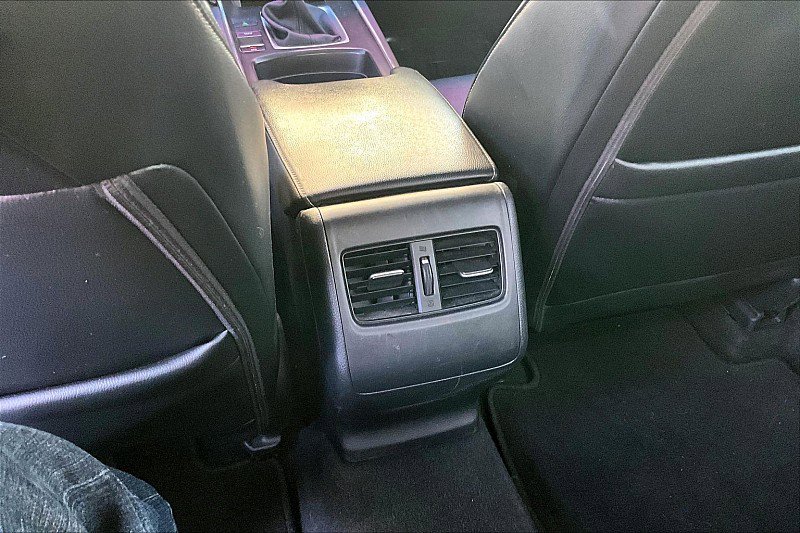 Used 2018 Honda Accord Sport image 10