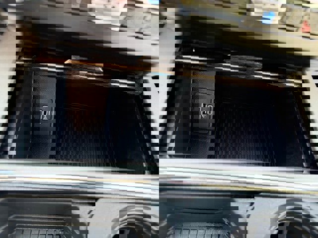 Used 2022 Ford F250 Lariat w/ Chrome Package image 20