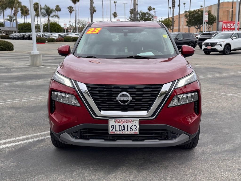 Certified 2023 Nissan Rogue SV FWD image 3