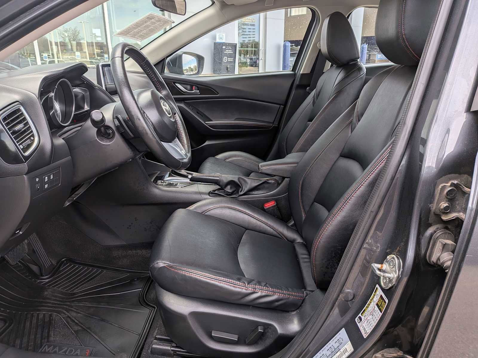 Used 2014 MAZDA MAZDA3 s Touring FWD image 11