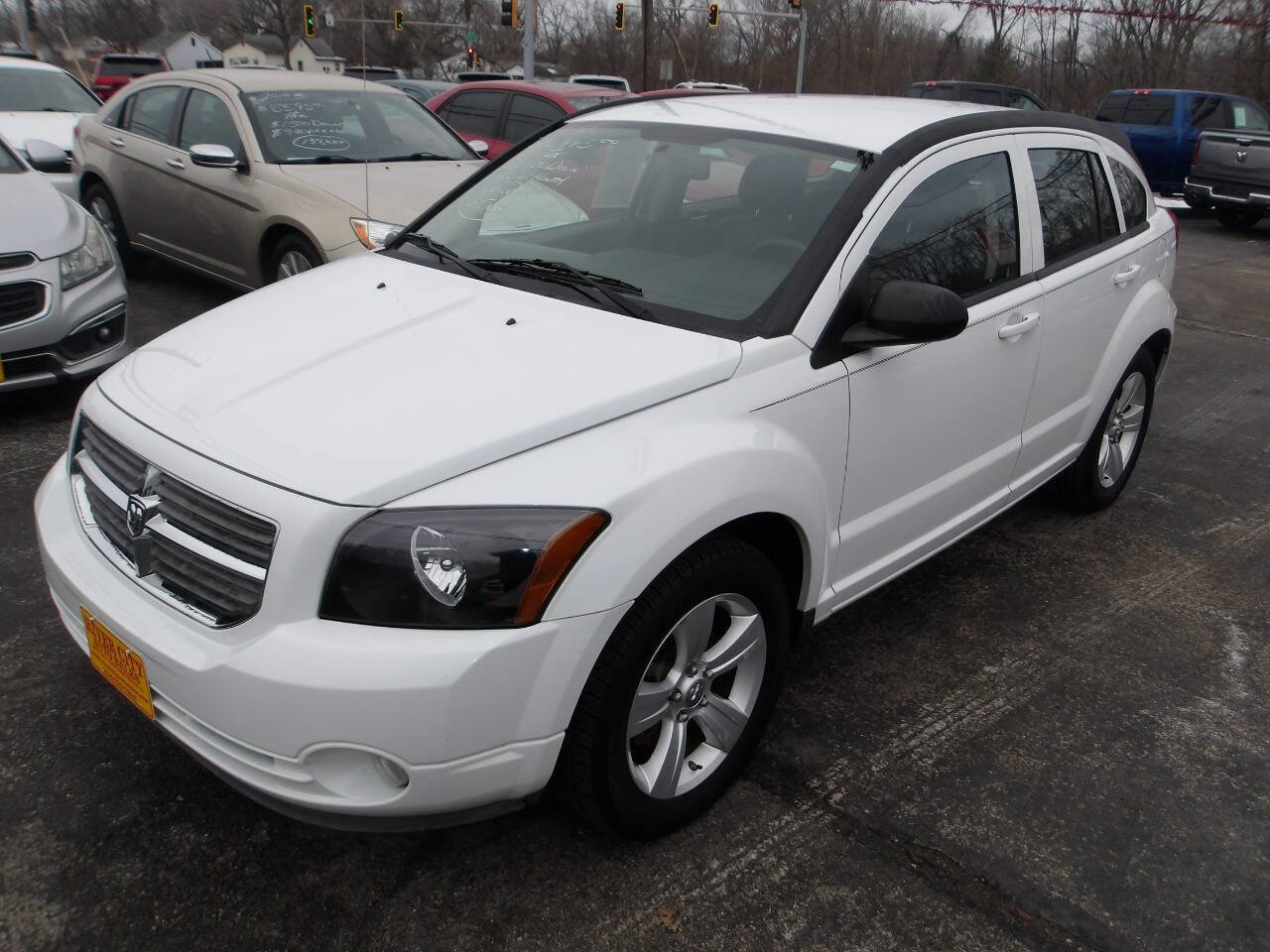 Used 2012 Dodge Caliber SXT image 3