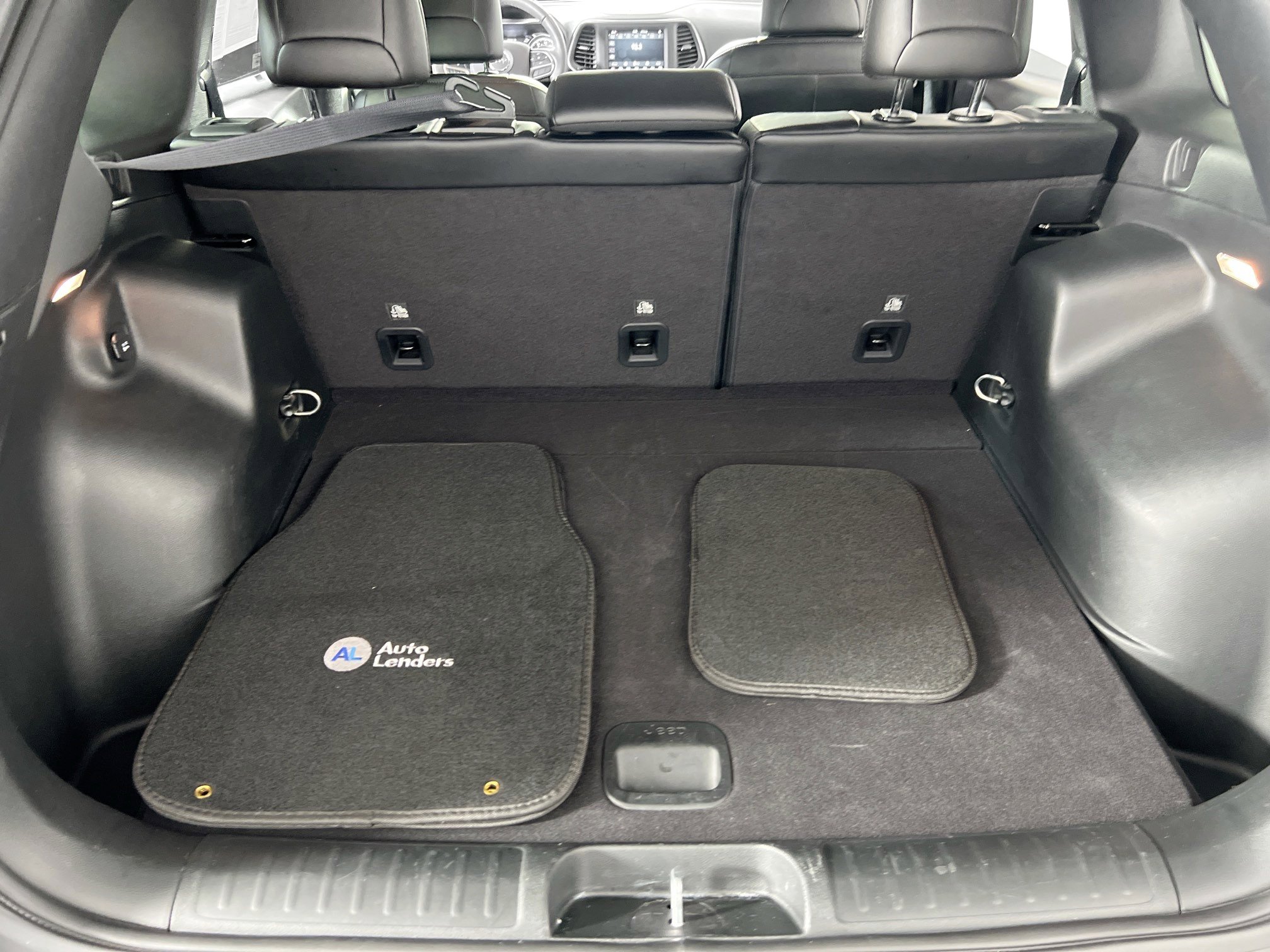 Used 2022 Jeep Cherokee Latitude Lux image 24