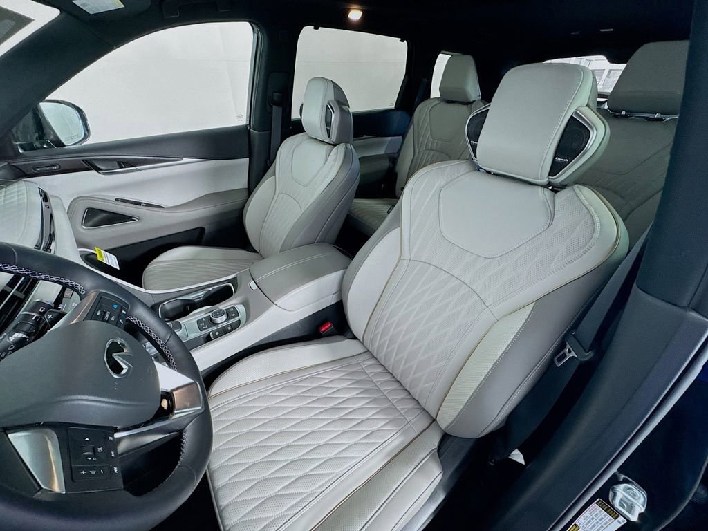 Certified 2026 INFINITI QX60 Autograph w/ Dark Cargo Package image 22