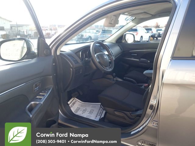 Used 2019 Mitsubishi Outlander Sport ES image 9