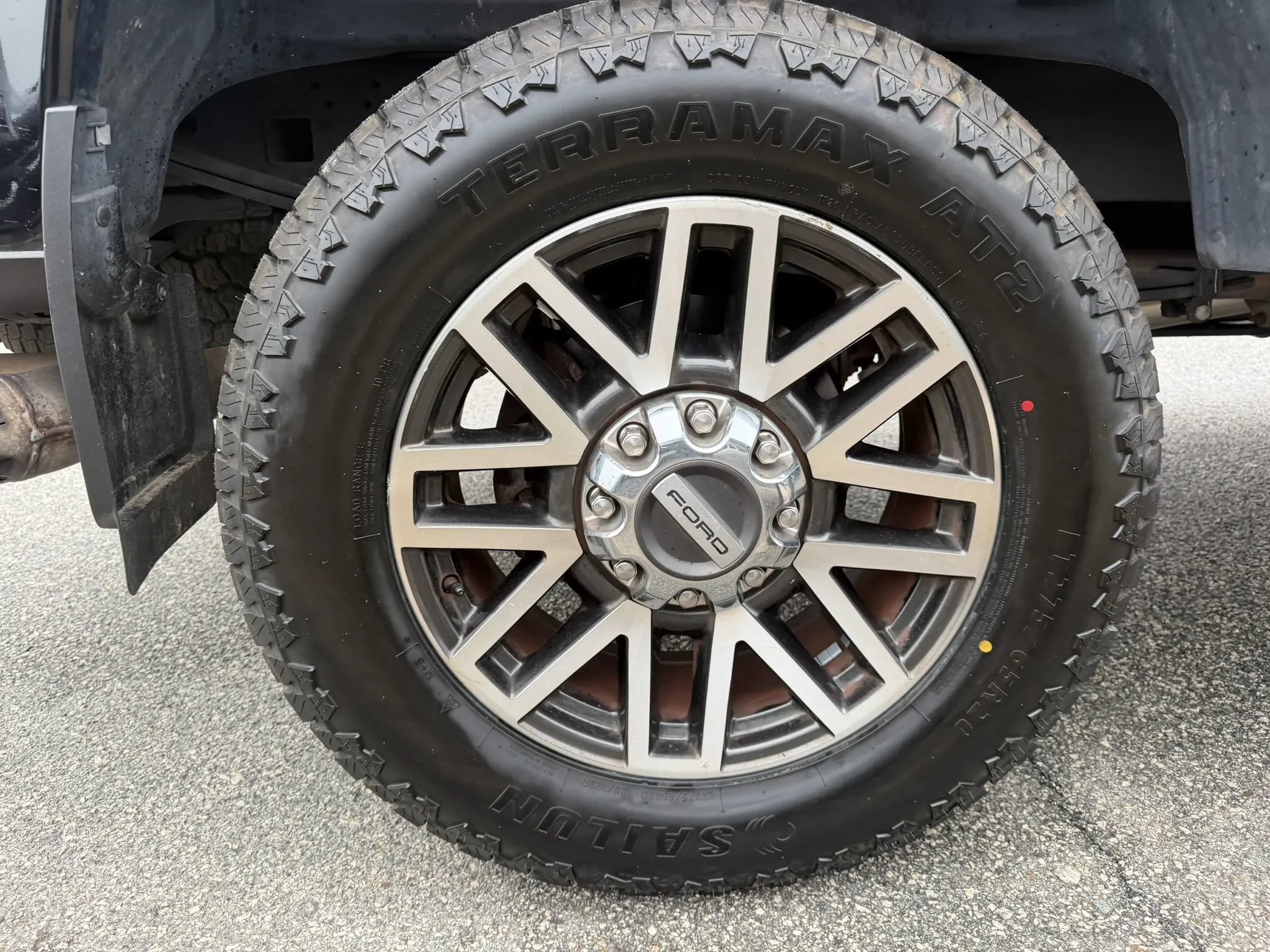 Used 2019 Ford F250 Lariat w/ Lariat Ultimate Package AWD/4WD image 37