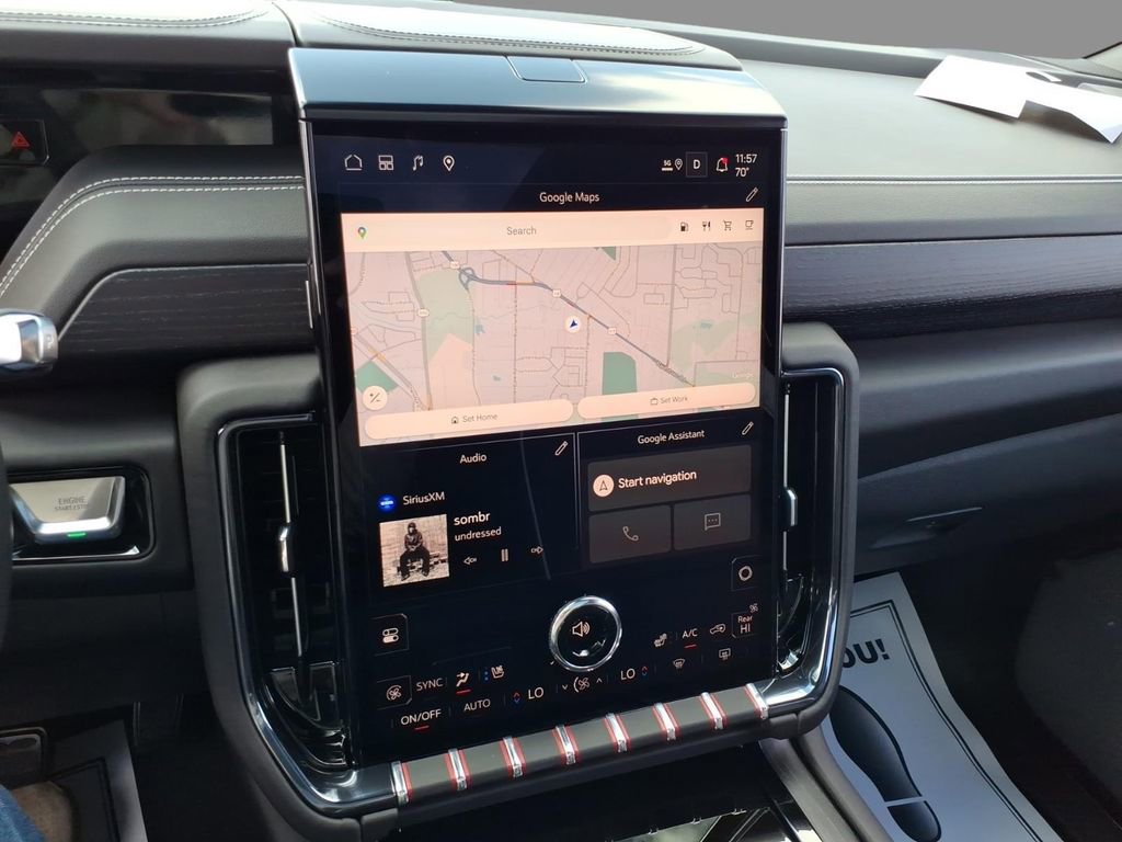 Used 2025 GMC Yukon AT4 Ultimate w/ LPO, Floor Liner Package image 27