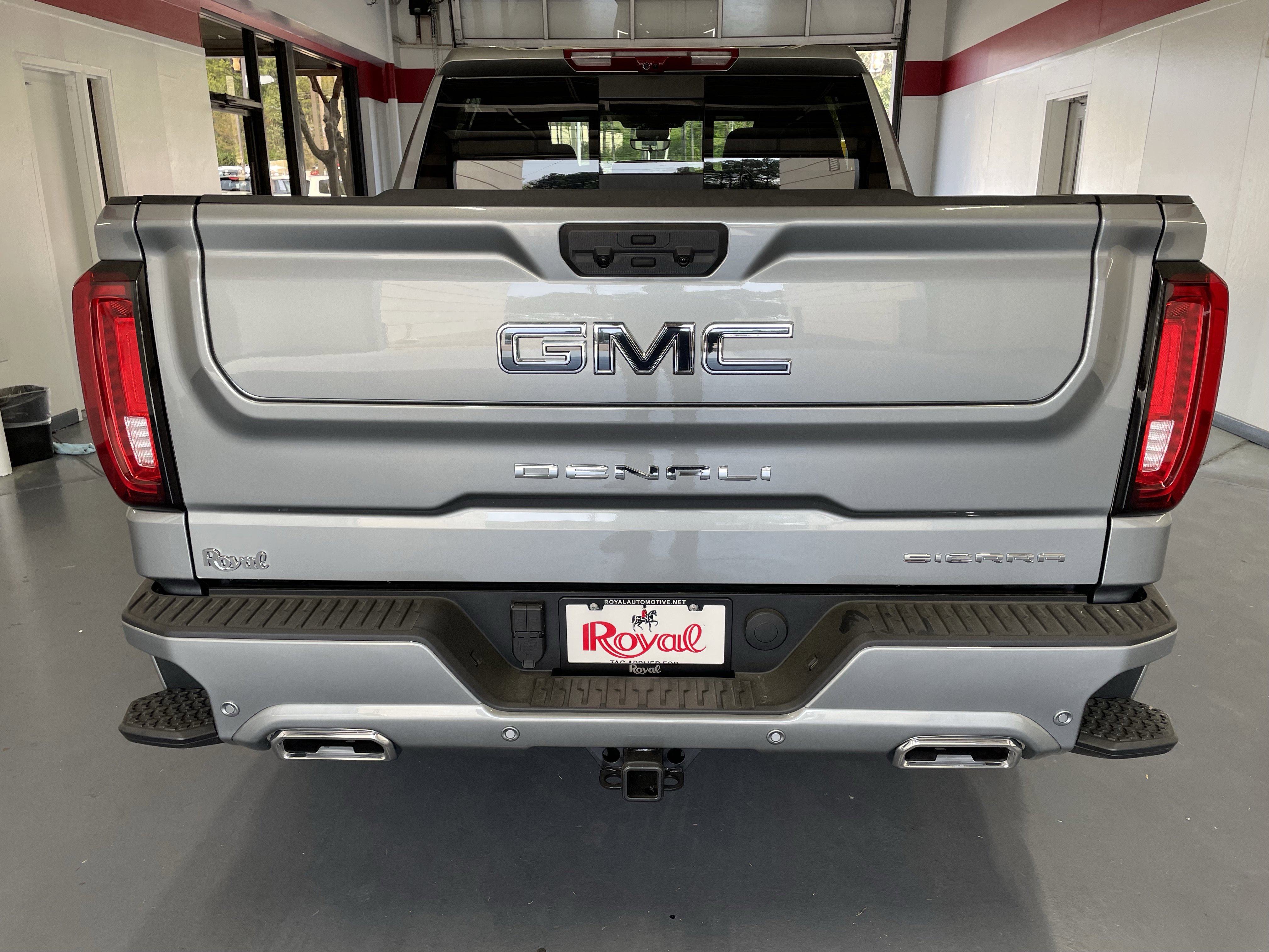 New 2026 GMC Sierra 1500 Denali Ultimate AWD/4WD image 5