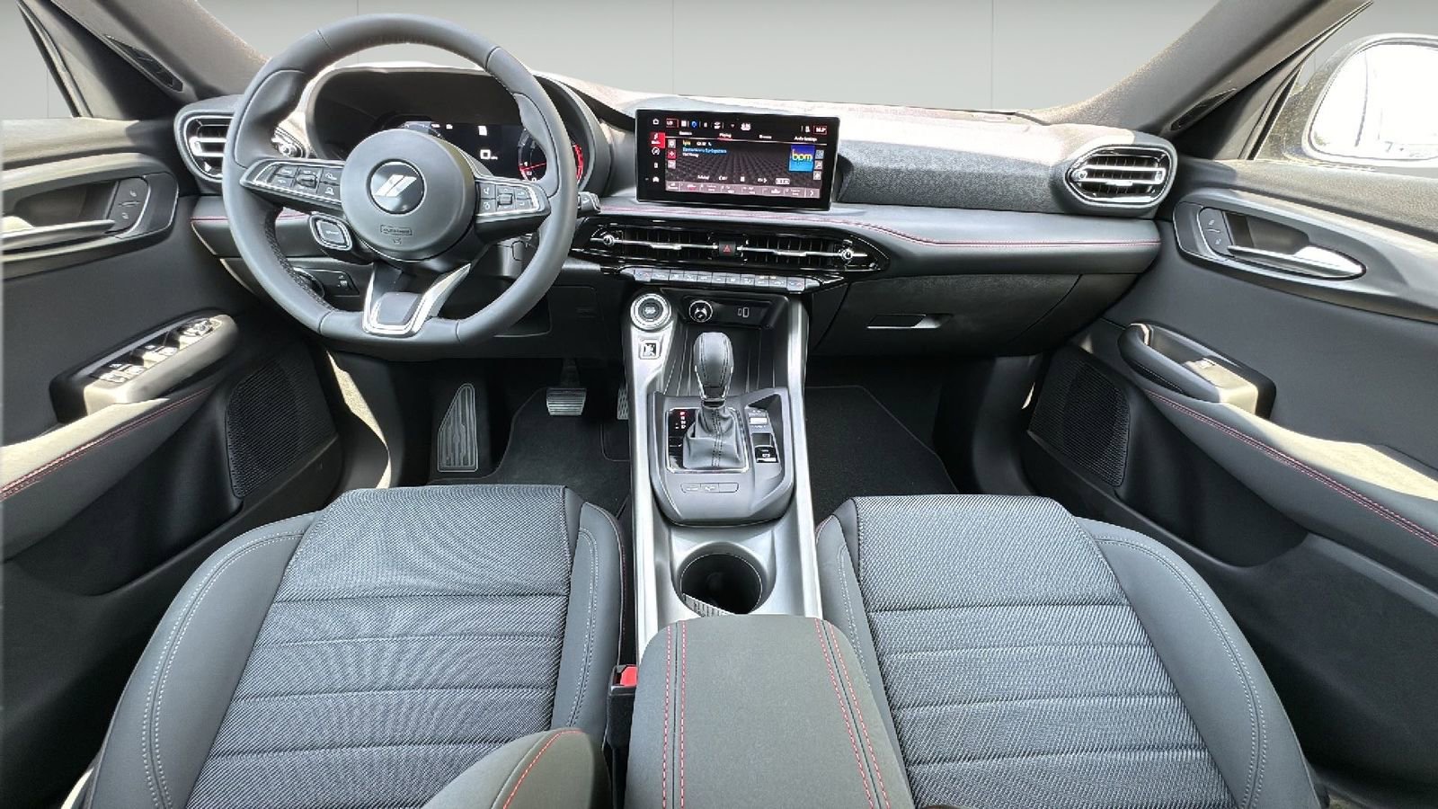 Used 2023 Dodge Hornet GT w/ GT Blacktop Package image 2