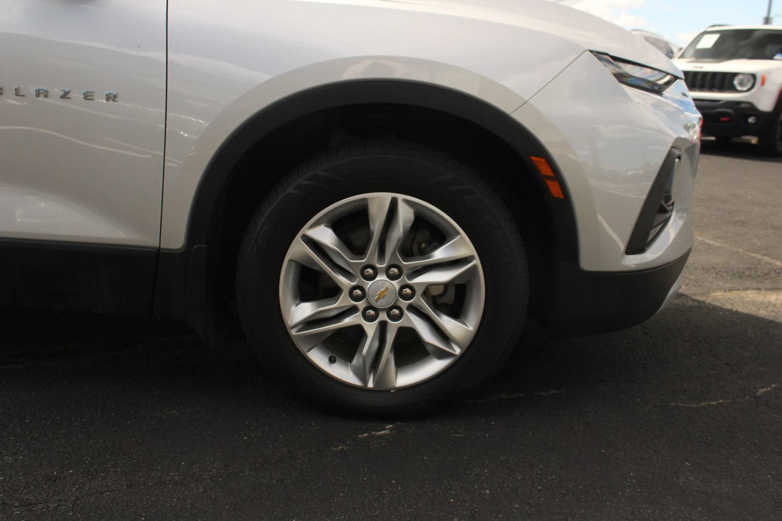 Used 2019 Chevrolet Blazer LT AWD/4WD image 10