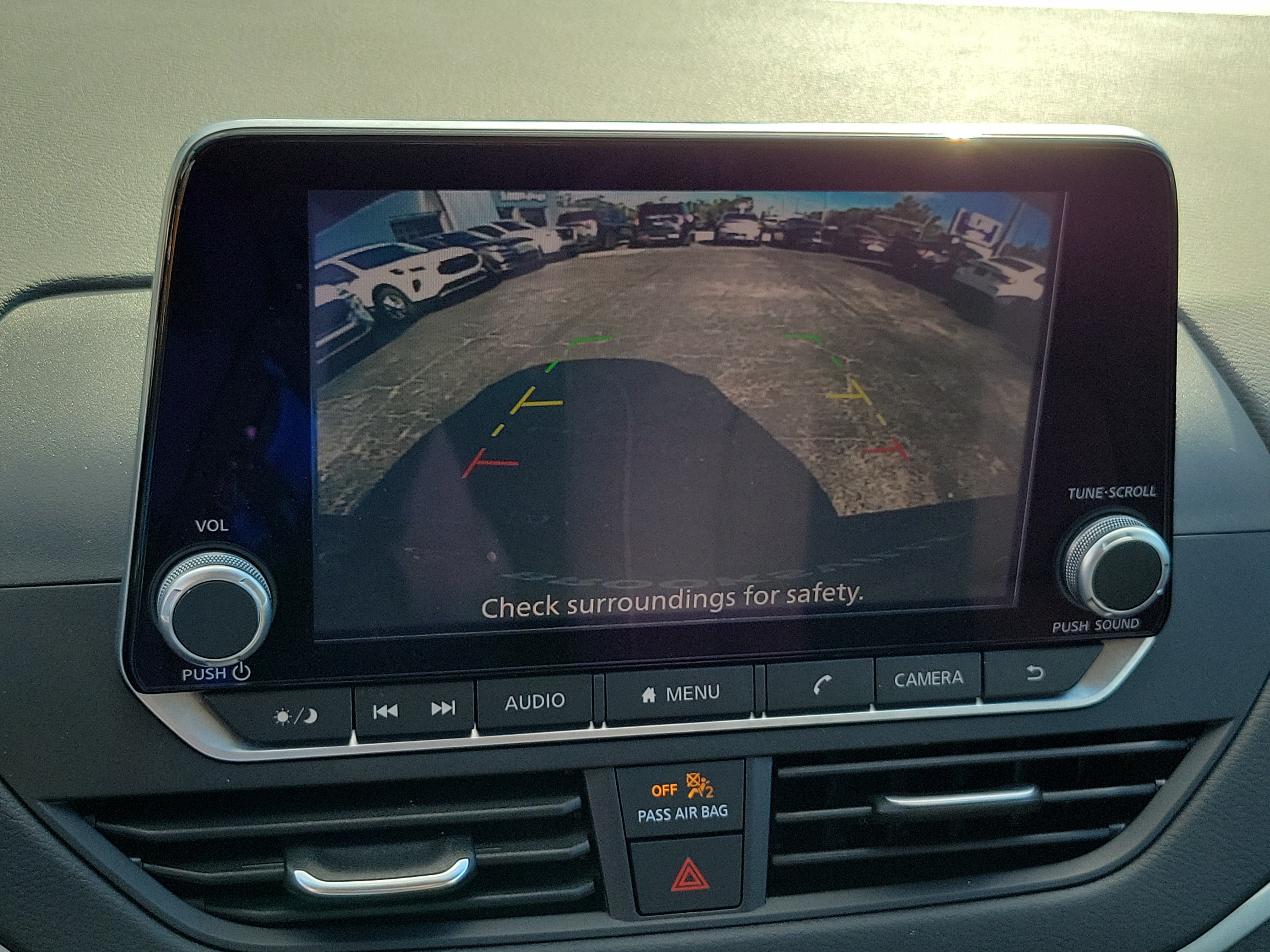 Used 2025 Nissan Altima 2.5 S FWD image 16