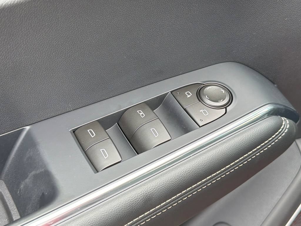 New 2026 GMC Acadia Elevation FWD image 17
