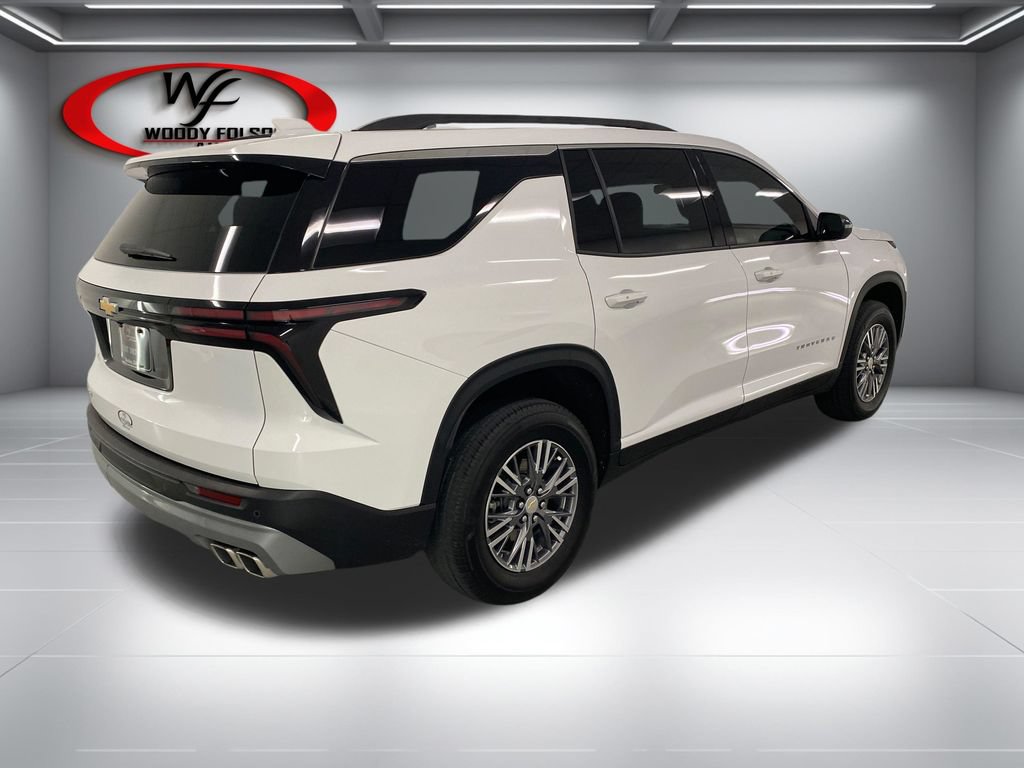Used 2025 Chevrolet Traverse LT w/ LPO, Floor Liner Package FWD image 6