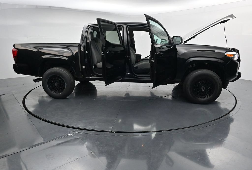 Used 2023 Toyota Tacoma SR AWD/4WD image 45