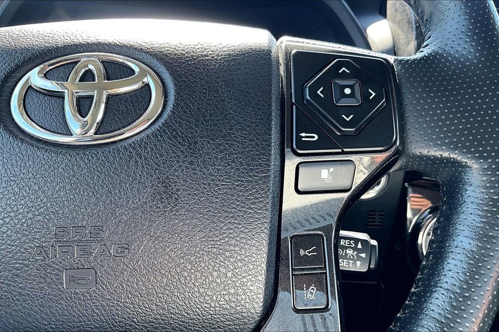 Used 2024 Toyota 4Runner TRD Off-Road Premium image 28