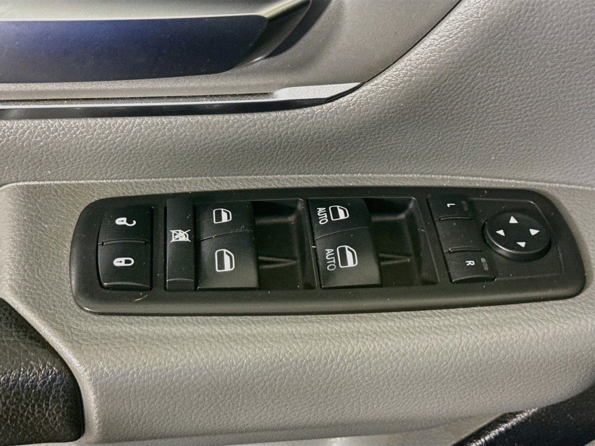 Used 2019 RAM 1500 Big Horn RWD image 24