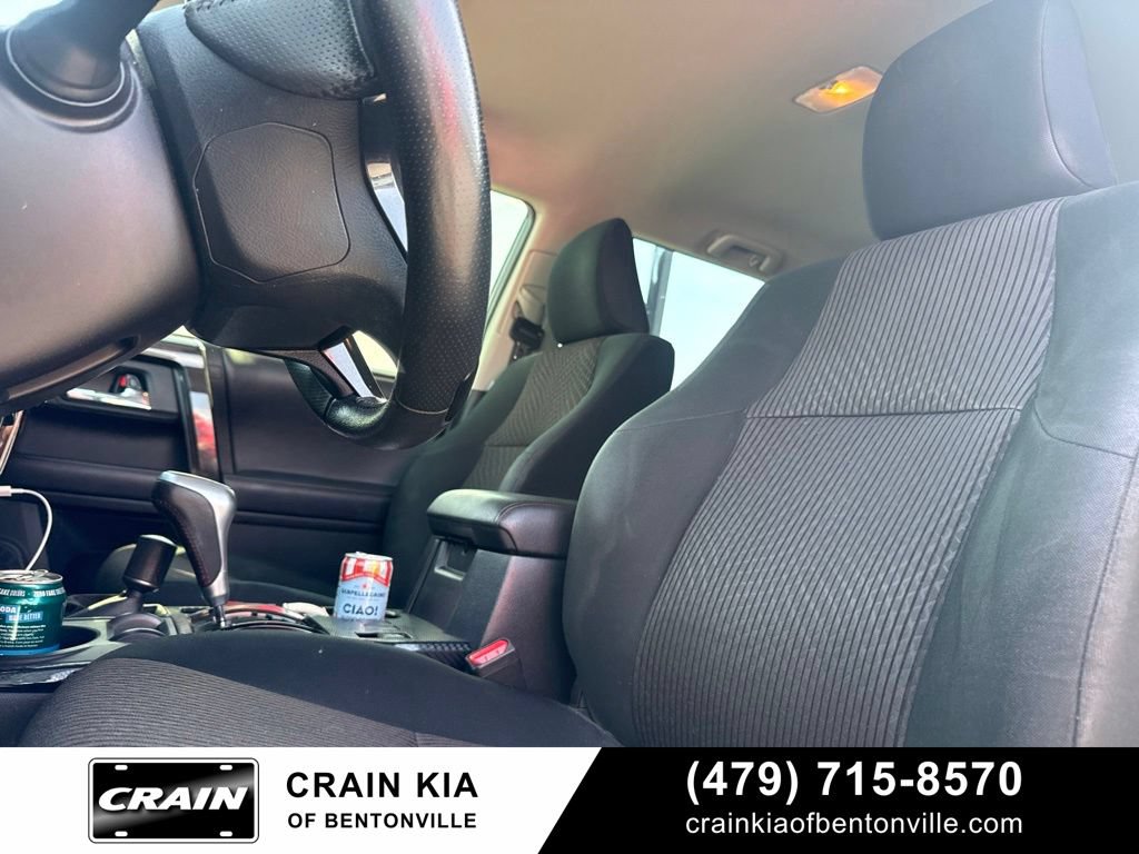 Used 2018 Toyota 4Runner TRD Off-Road AWD/4WD image 18