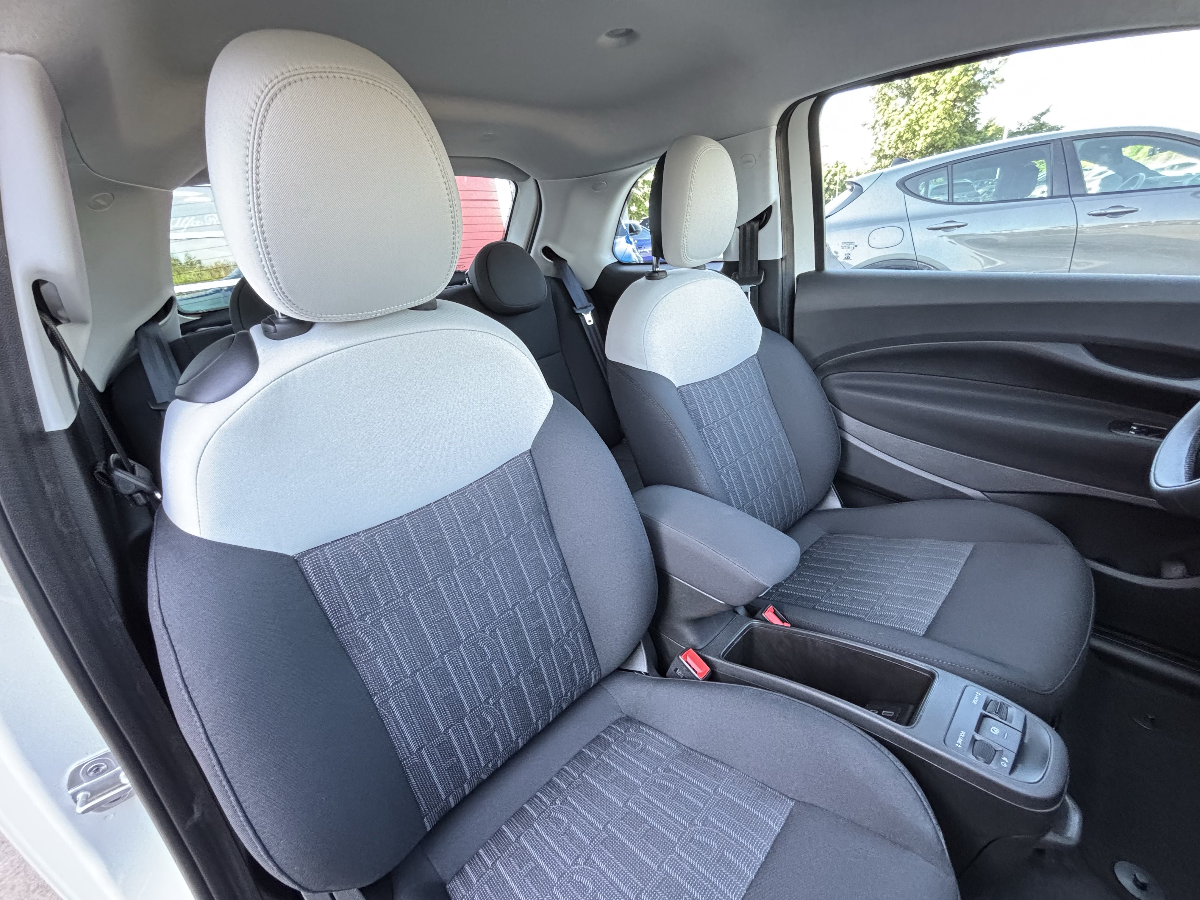 New 2026 FIAT 500 e w/ Comfort Group FWD image 29