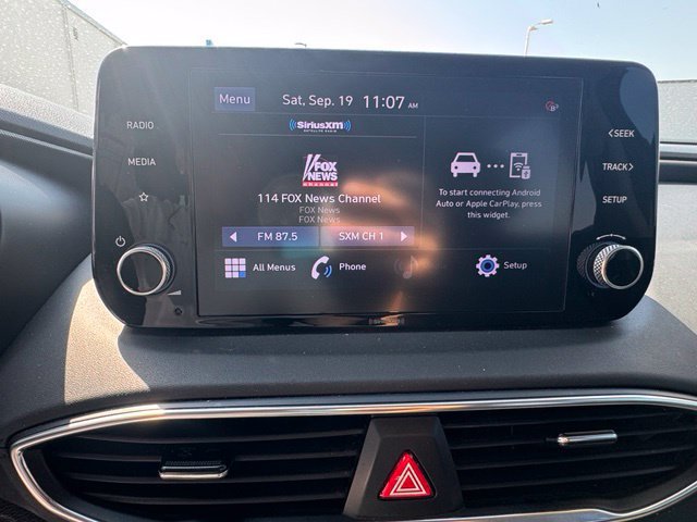 Used 2022 Hyundai Santa Fe SEL FWD image 16