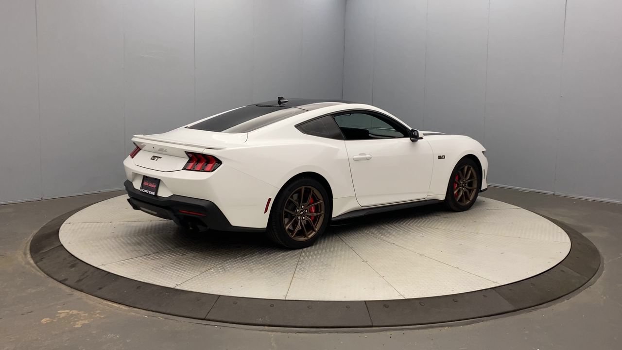Used 2024 Ford Mustang GT Premium RWD image 5