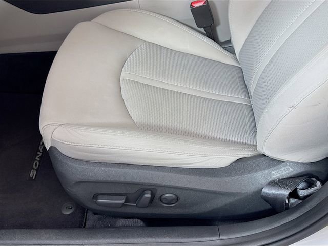 Used 2019 Hyundai Sonata SEL w/ Tech Package 02 image 31