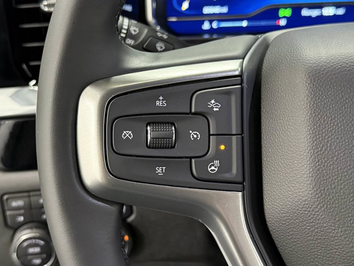 Used 2024 Chevrolet Silverado 1500 RST w/ Z71 Off-Road Package image 18