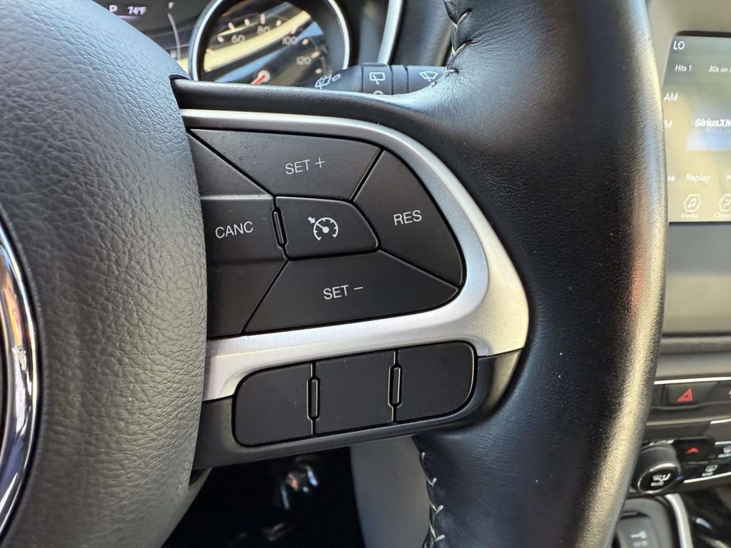 Used 2019 Jeep Compass Latitude FWD image 23