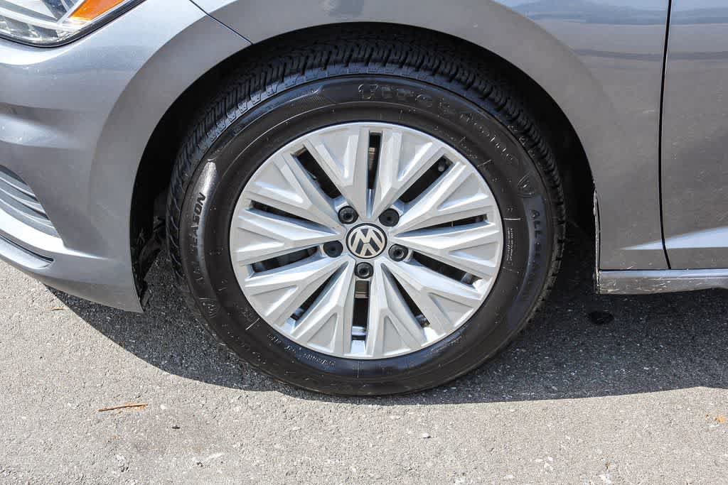 Used 2020 Volkswagen Jetta S w/ Driver Assistance Package image 9