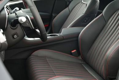 New 2025 Genesis G70 3.3T Advanced image 22