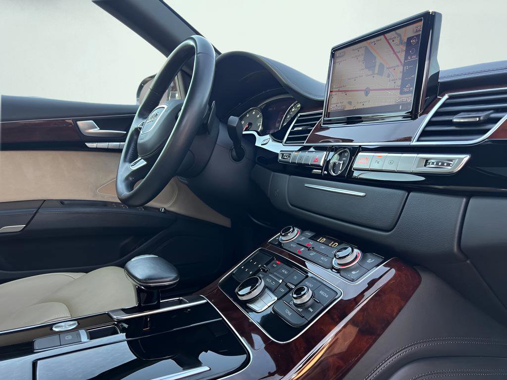 Used 2014 Audi A8 L 3.0T image 36