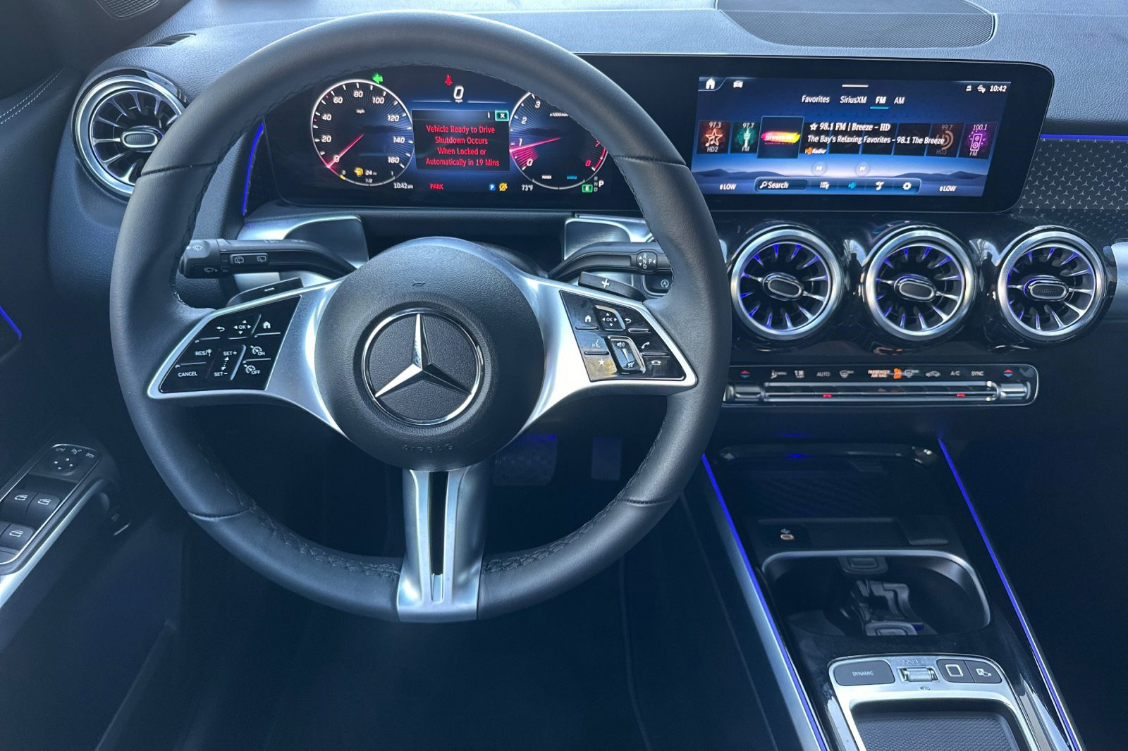 Used 2025 Mercedes-Benz GLB 250 250 image 18